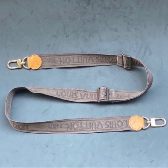 Louis Vuitton Handbags - LOUIS VUITTON Adjustable shoulder strap